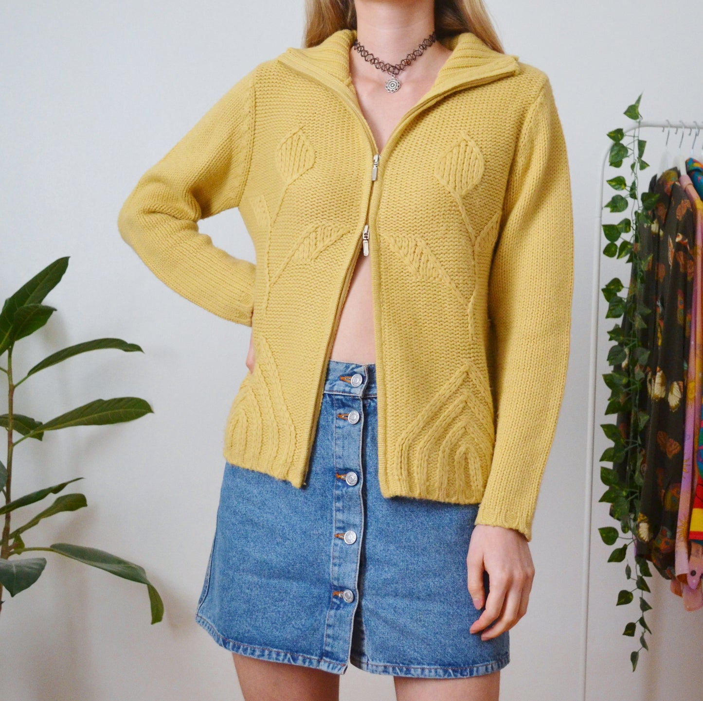 Zip up cardi L
