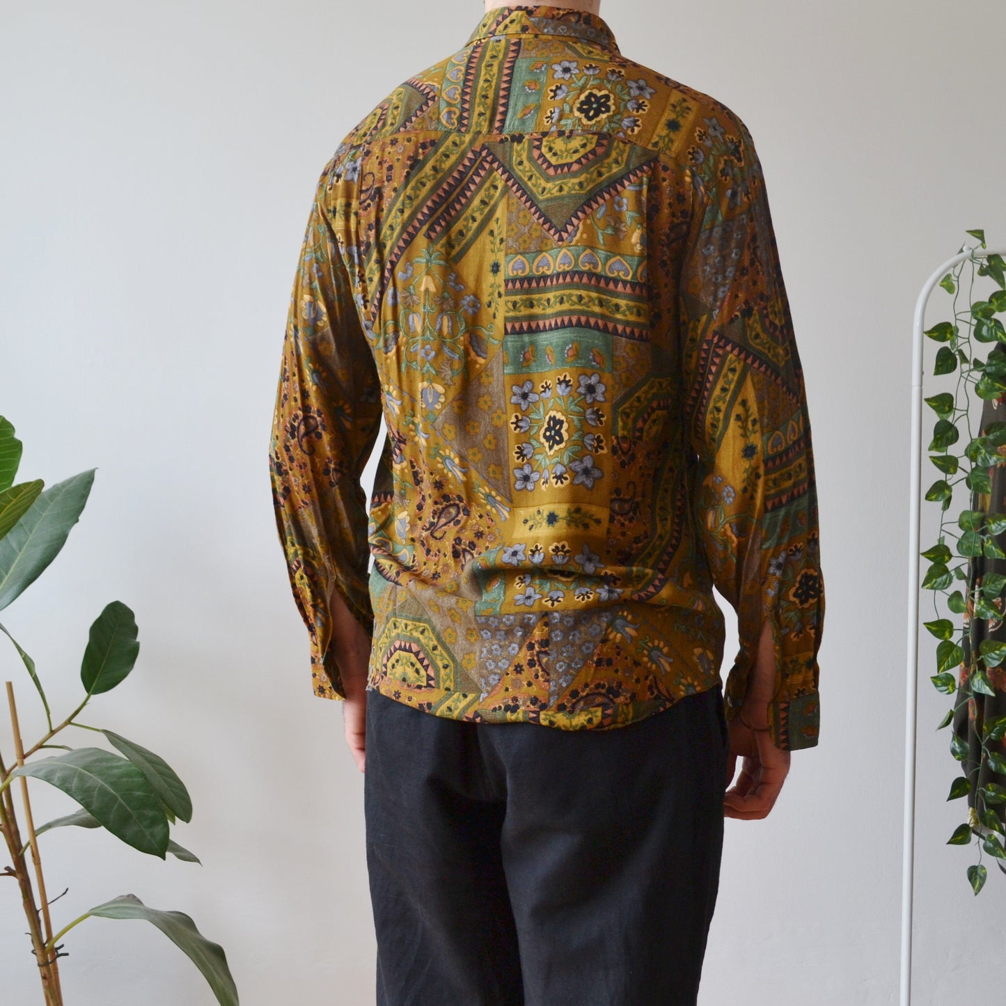 Vintage Floral Shirt M