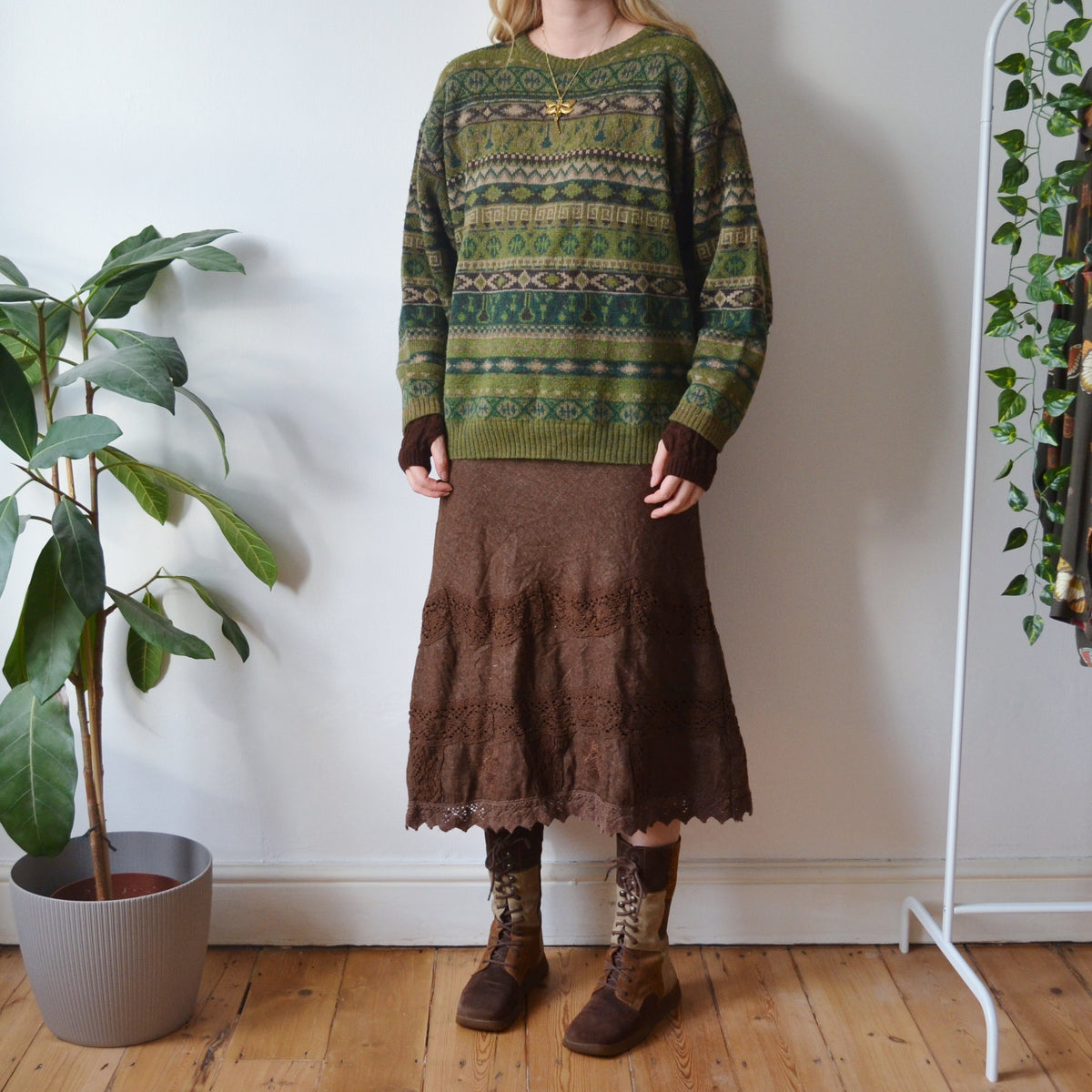 Vintage Brown Midi Skirt 16