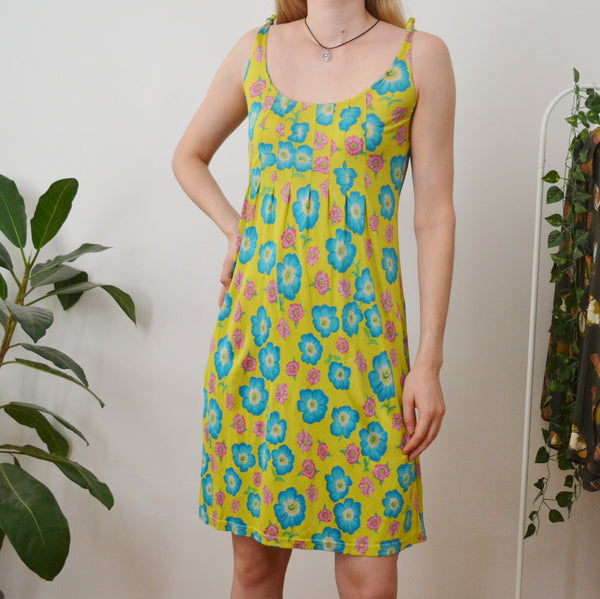 Onyx dress M