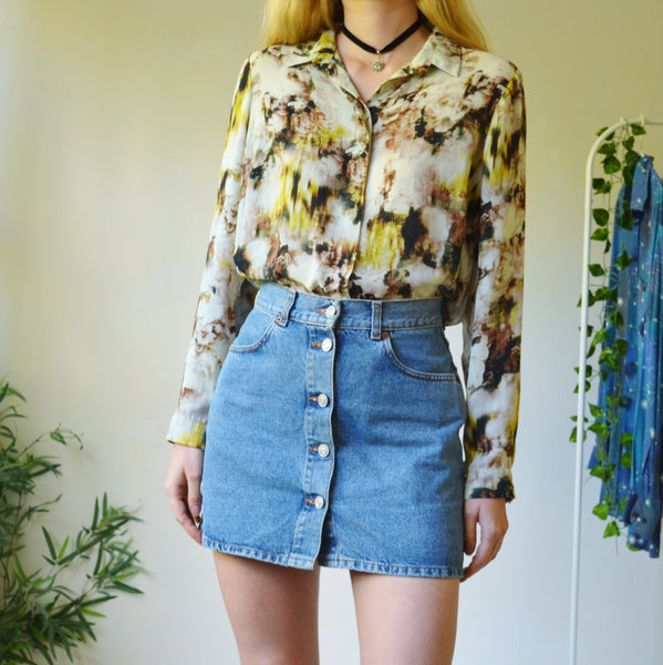 Floral blouse 16
