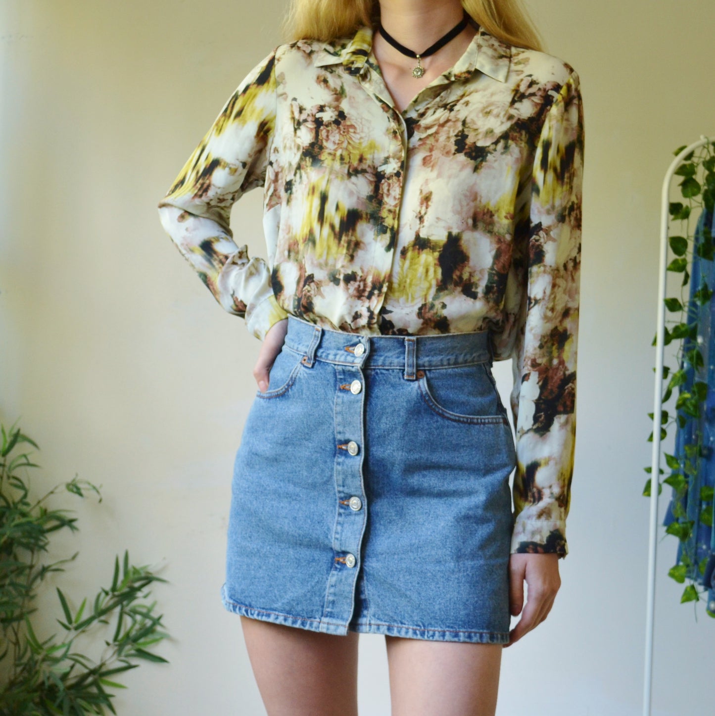 Floral blouse 16