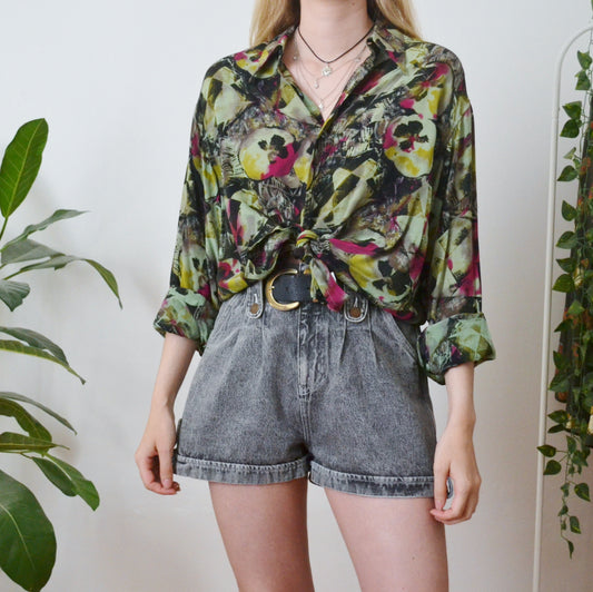 Abstract shirt M
