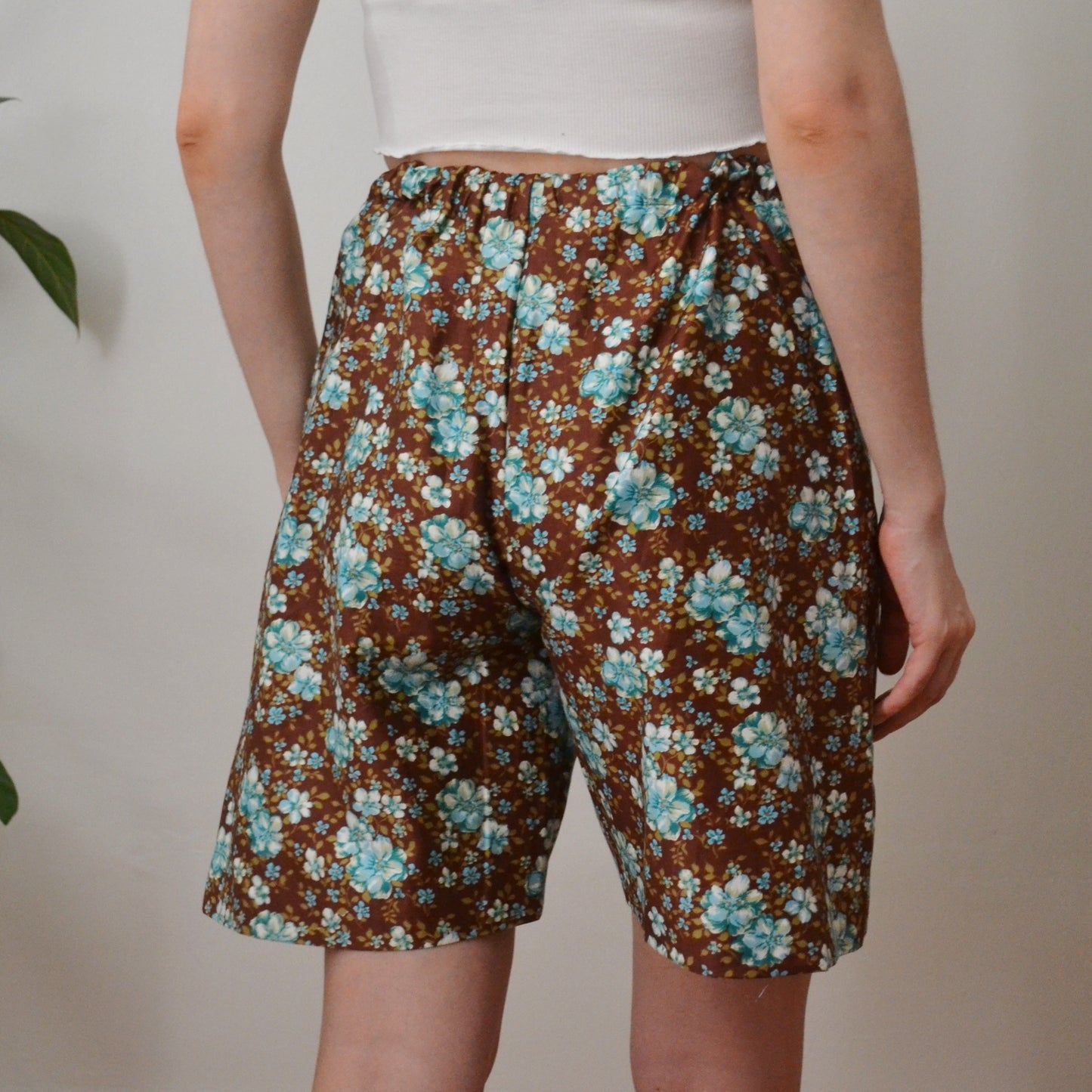 Floral shorts uk 6