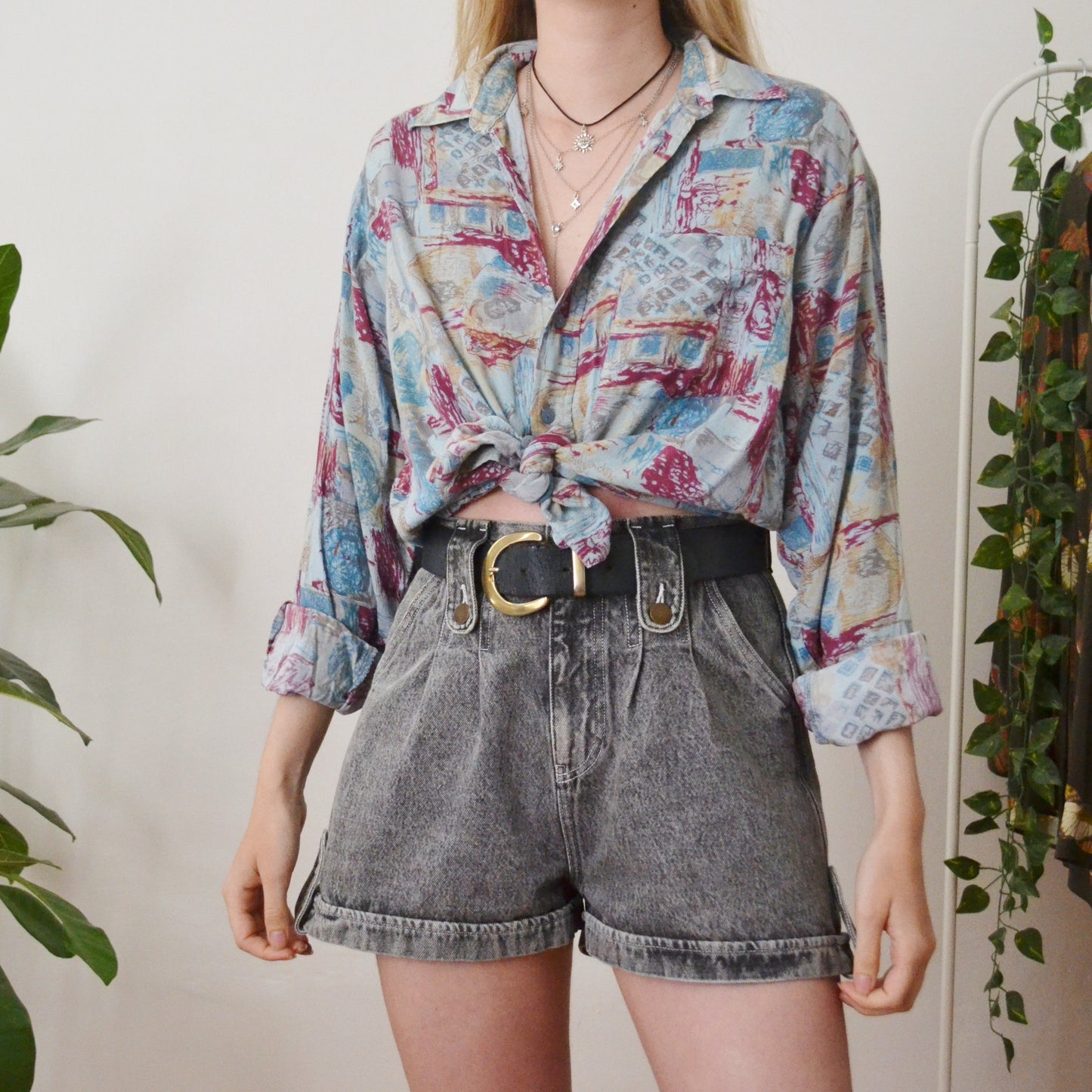 Abstract shirt M