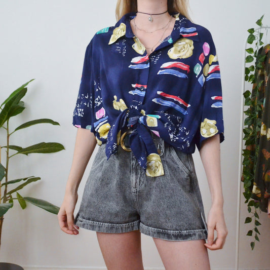 Abstract shirt L