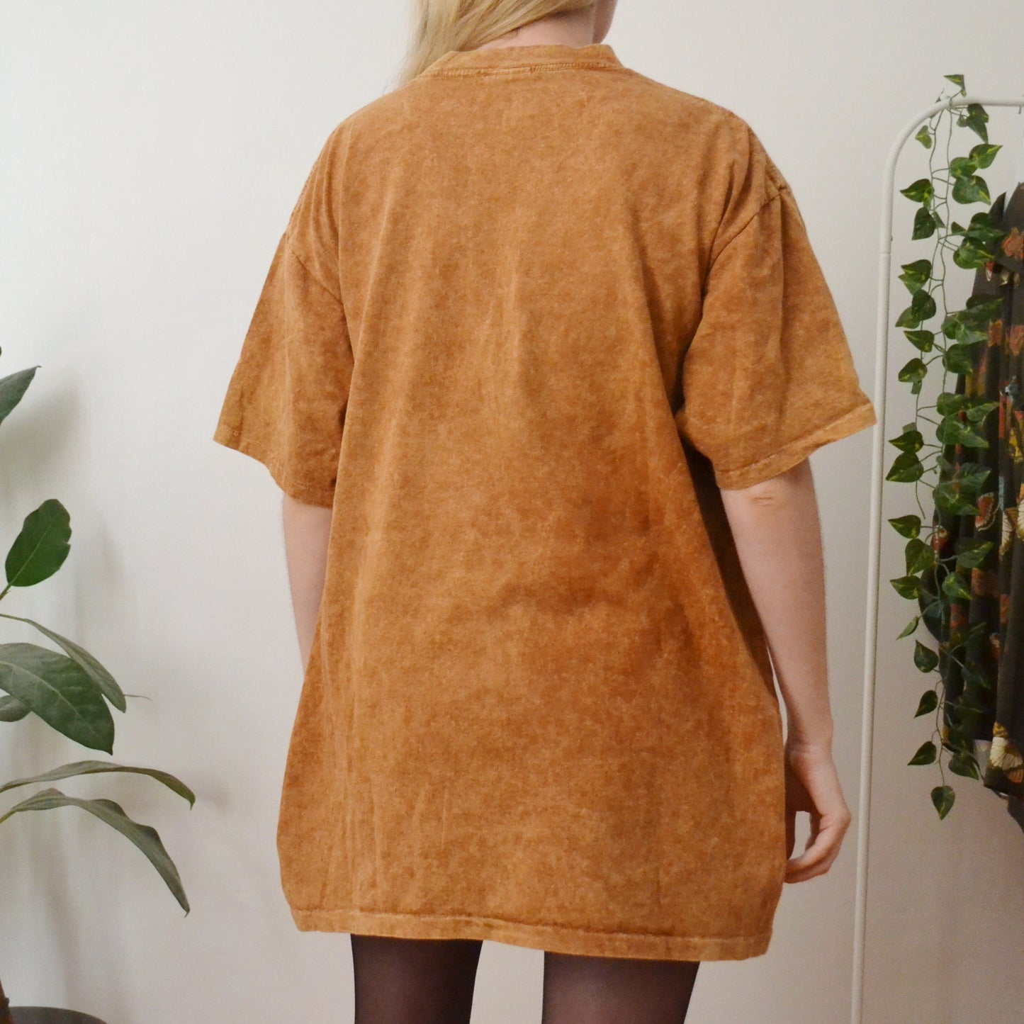 Graphic t shirt L