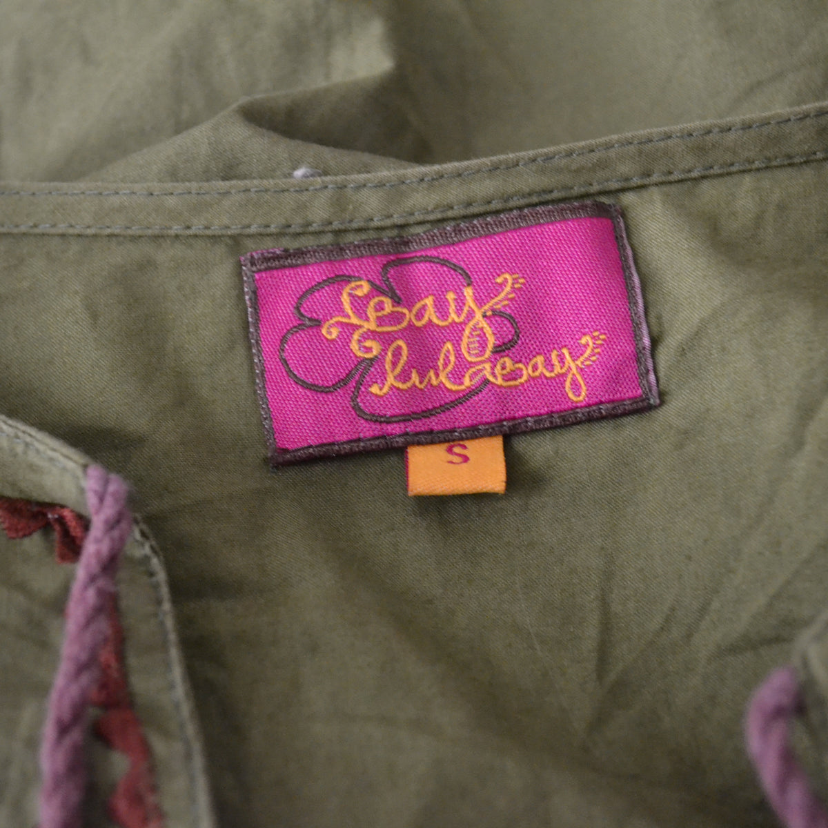 Vintage Embroidered Top S