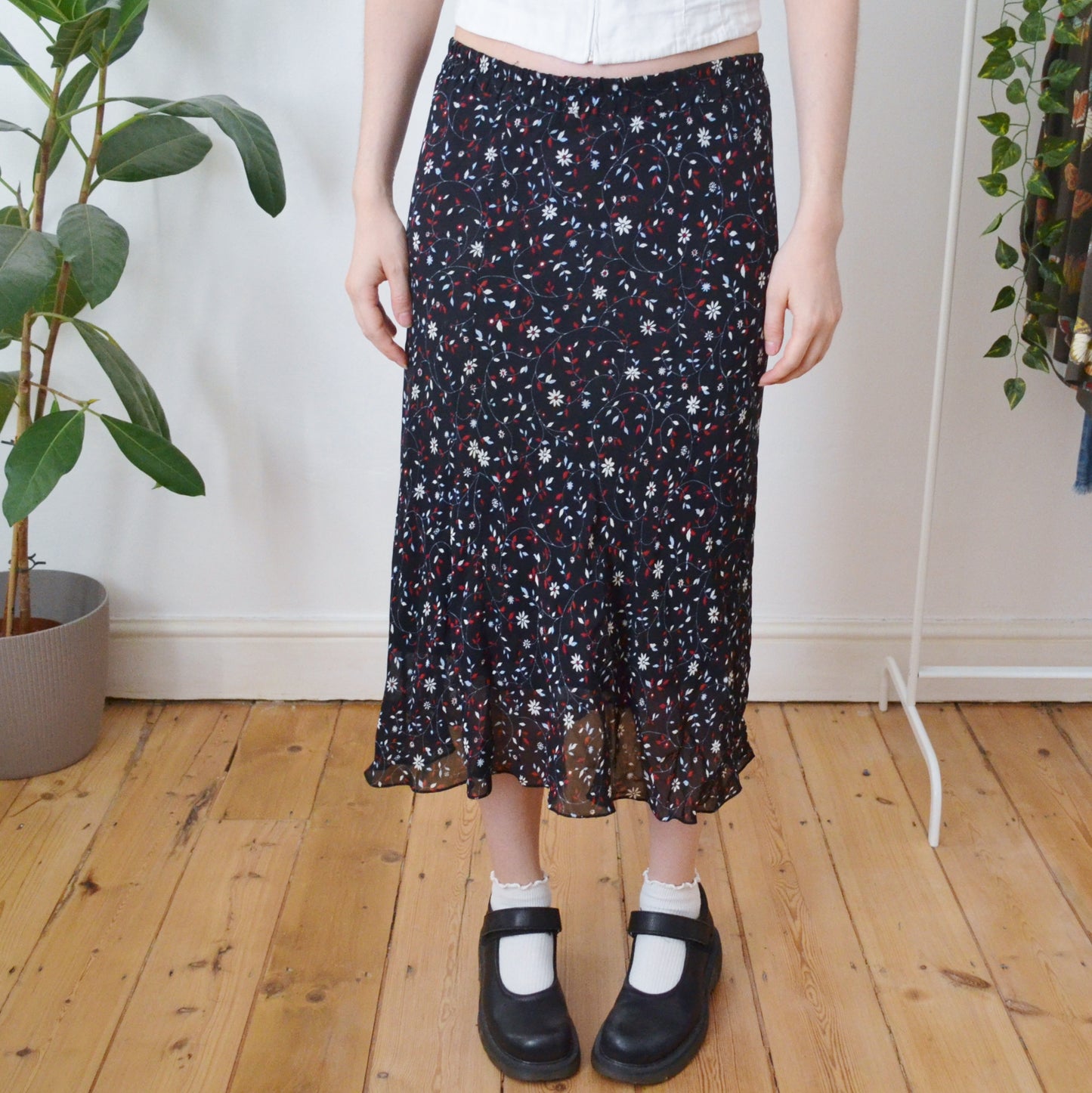Vintage Black Floral Skirt L
