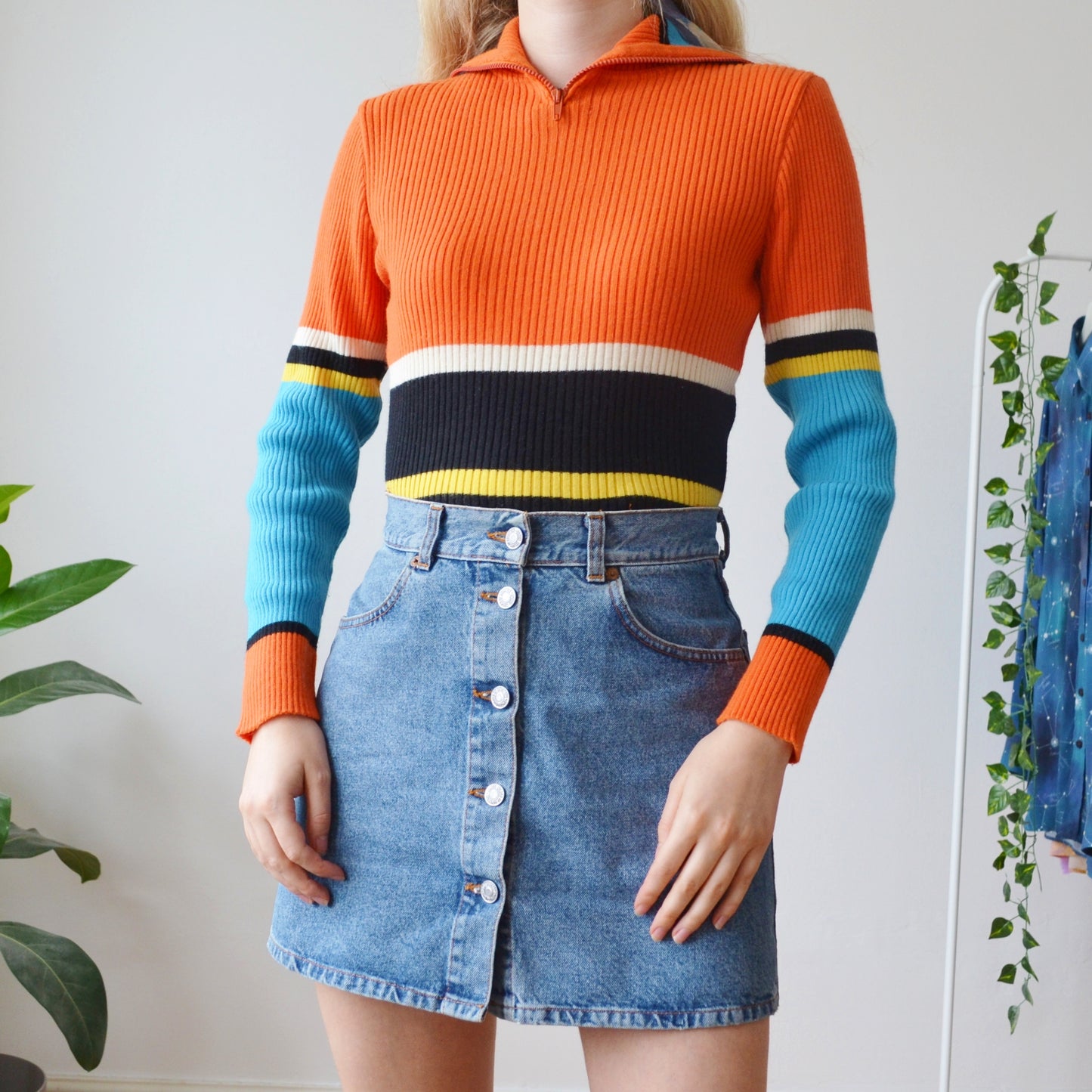 Zip neck jumper S