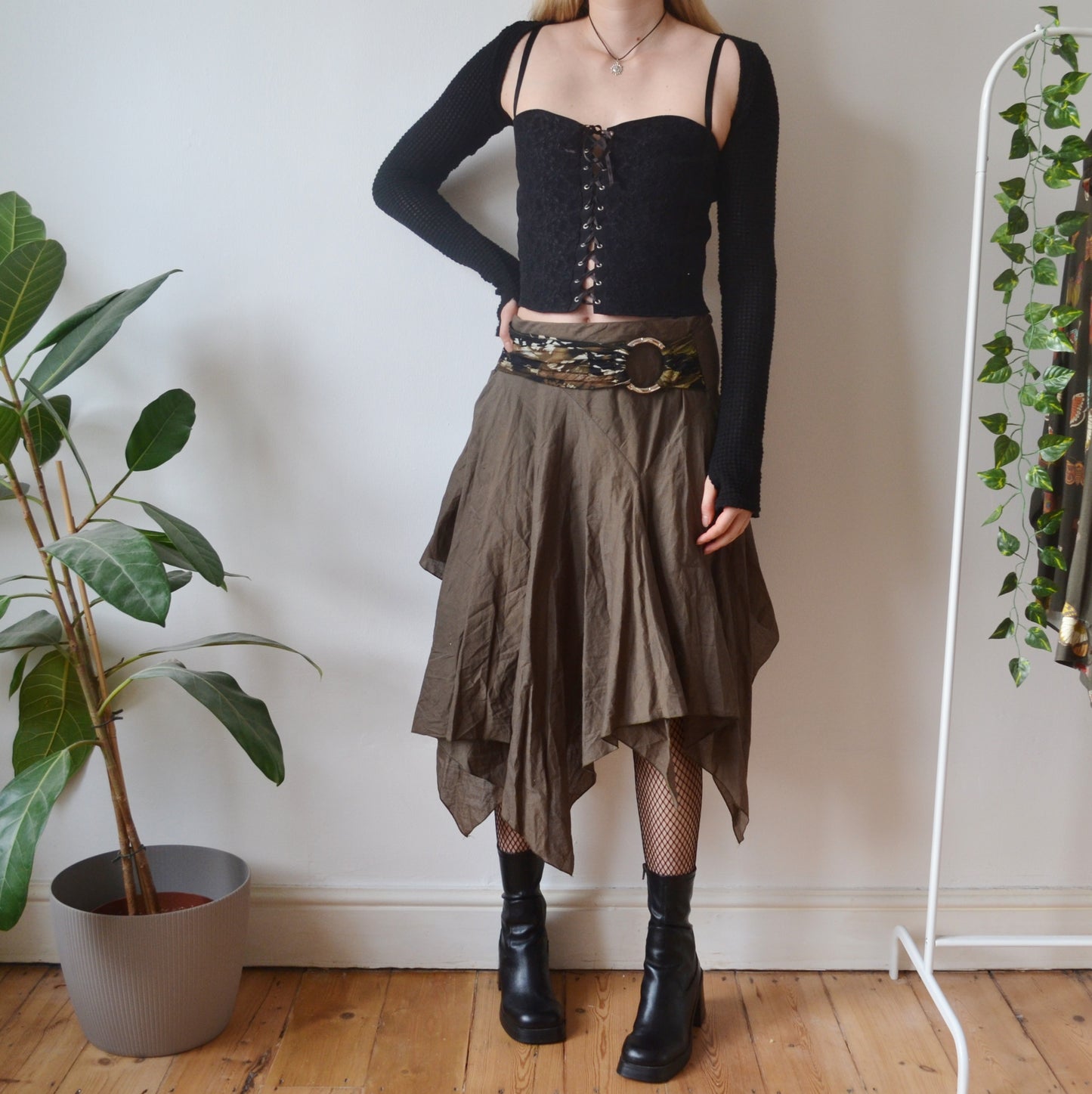 Khaki skirt S