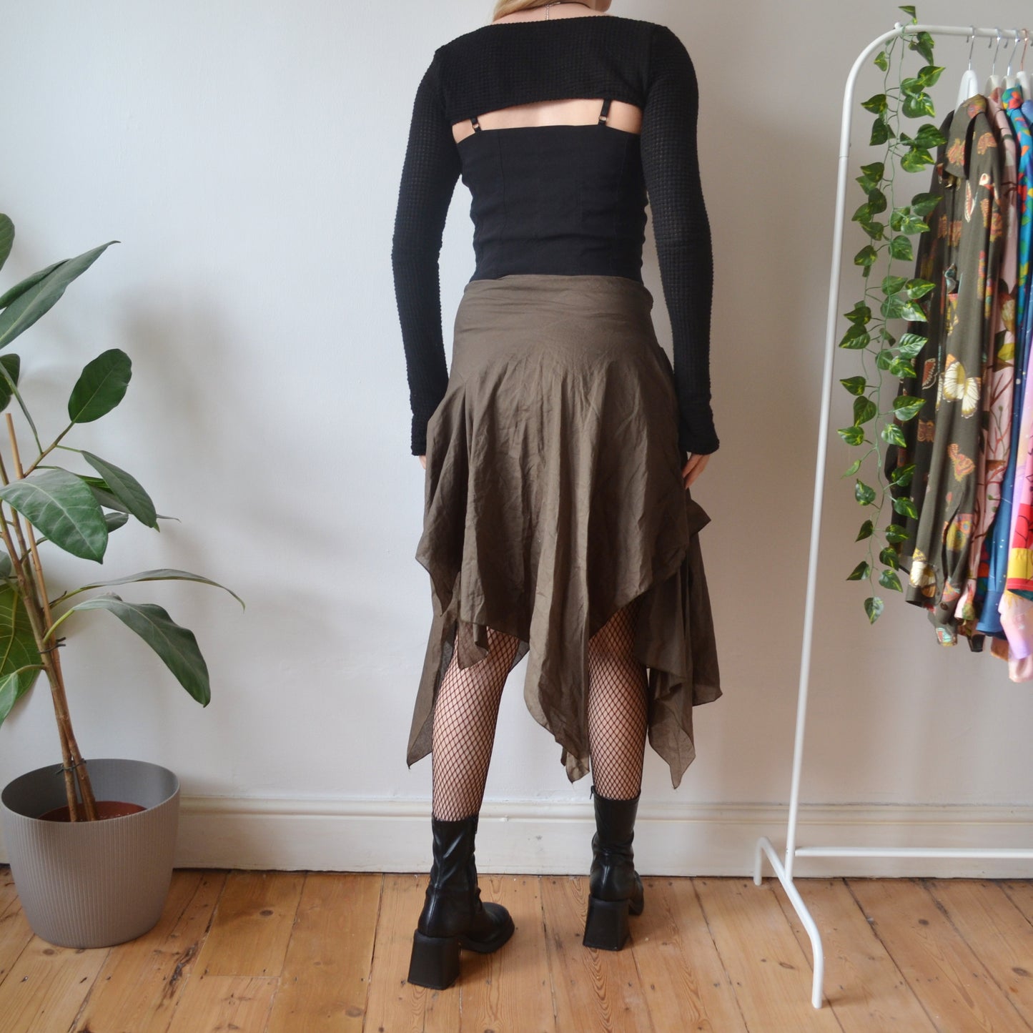 Khaki skirt S