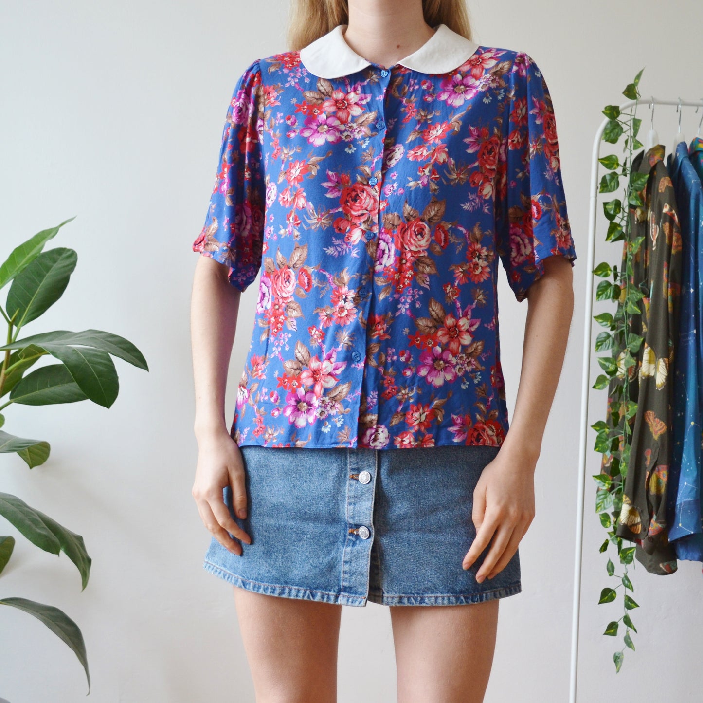 Collar blouse M