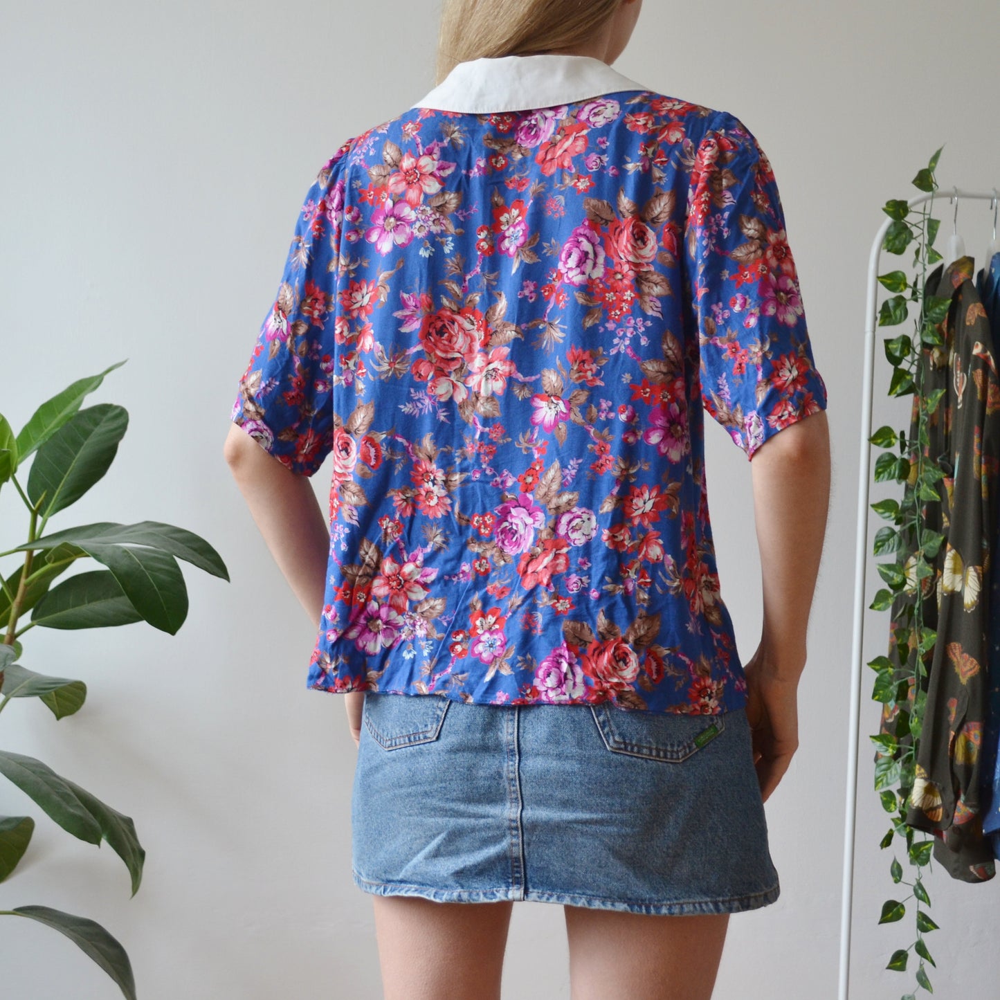 Collar blouse M