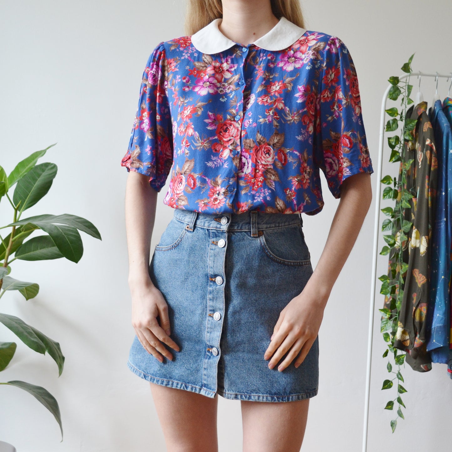 Collar blouse M