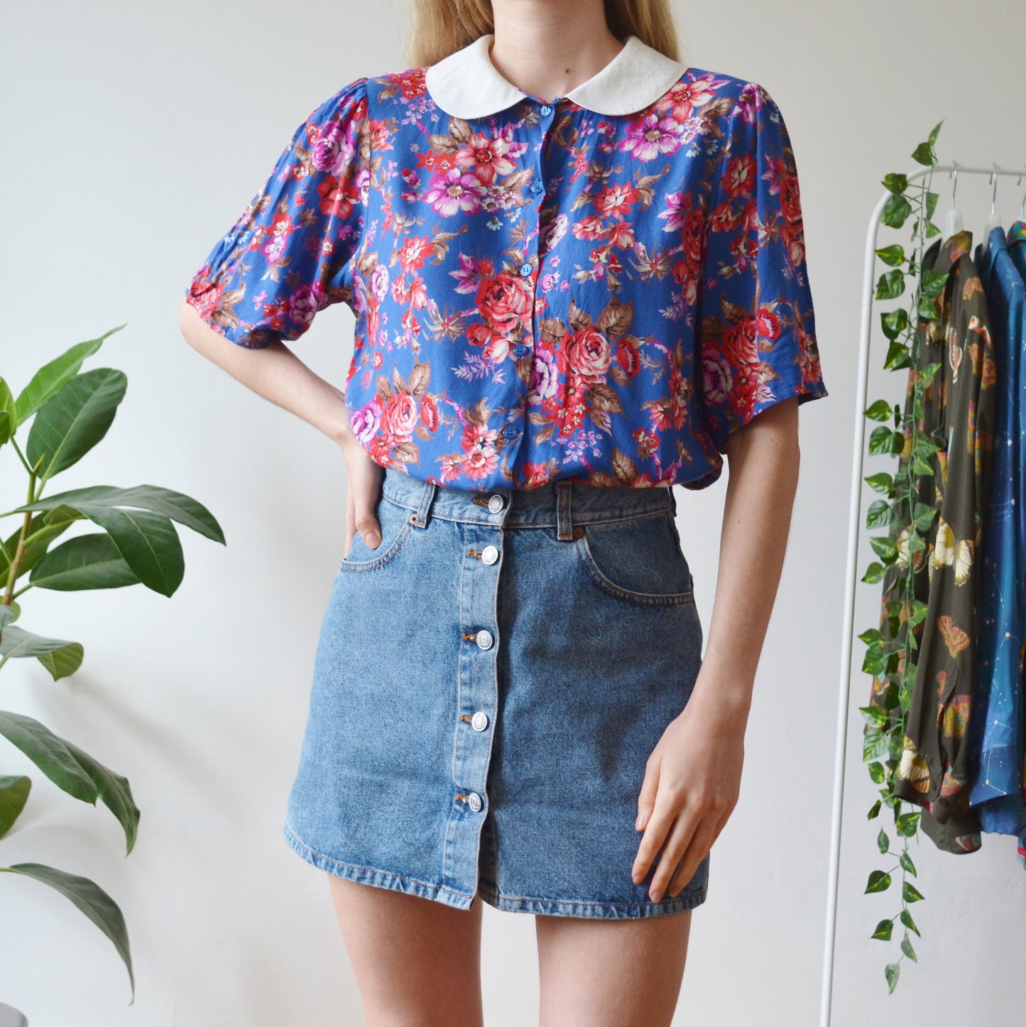 Collar blouse M