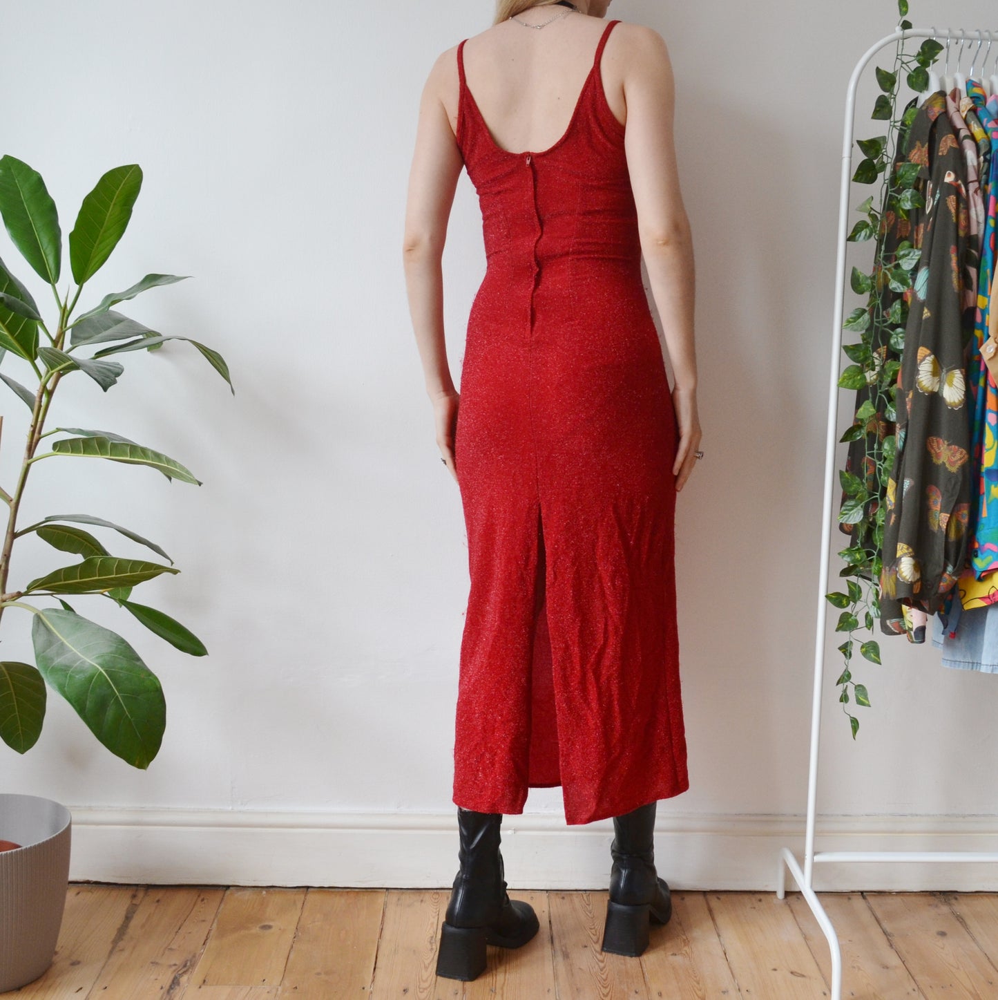 Red dress S