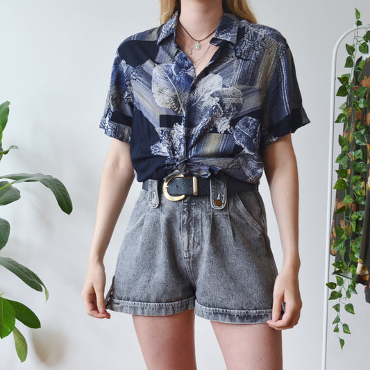 Leaf shirt S