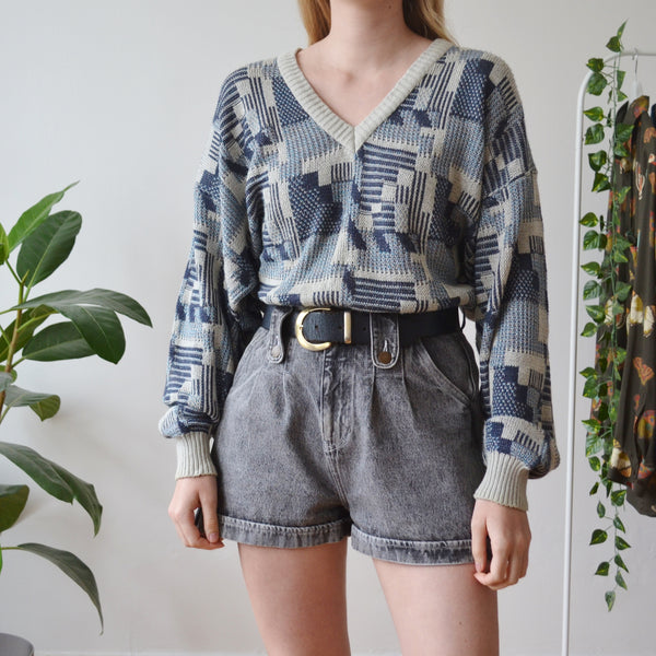 V neck jumper XL