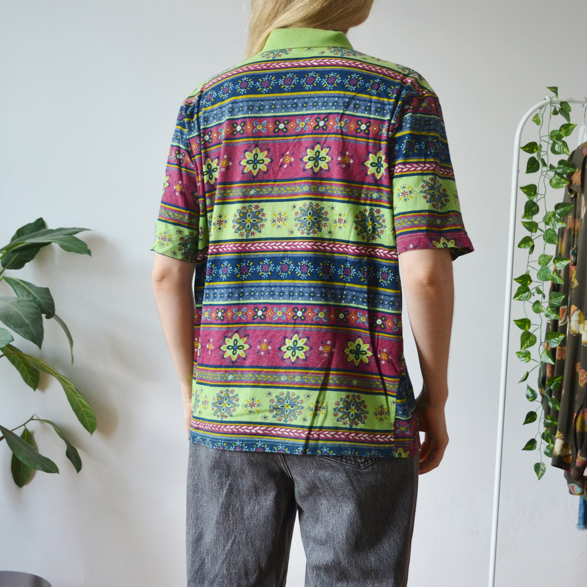 Vintage Floral Polo Top M