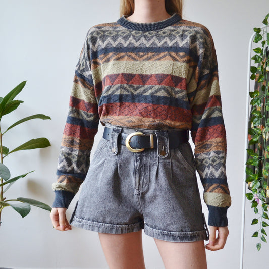 Geometric jumper L