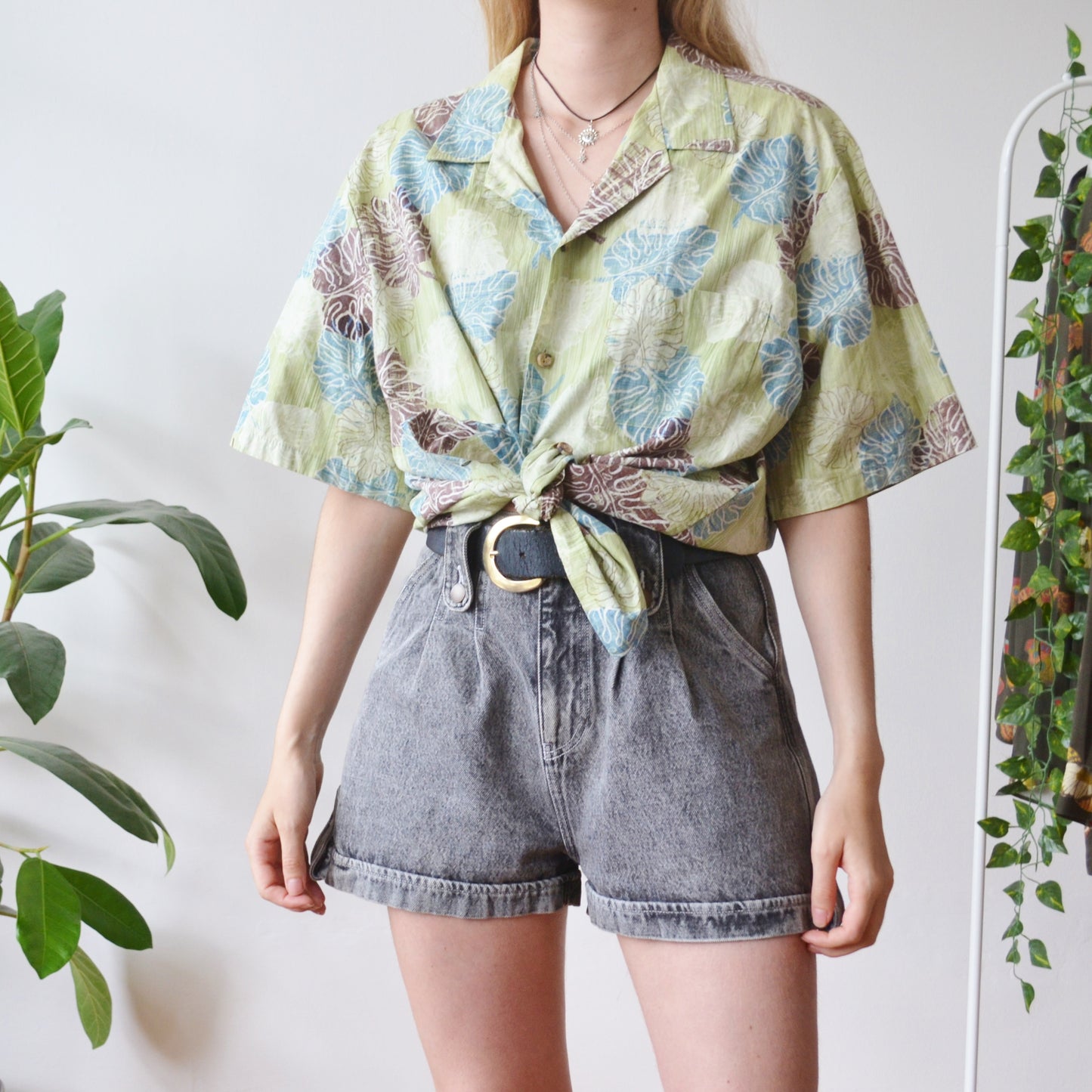 Leaf shirt XL
