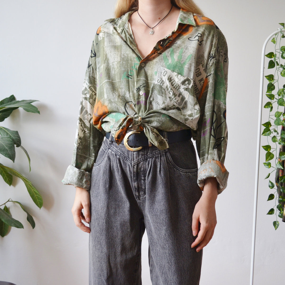 Vintage Graffiti Shirt XL