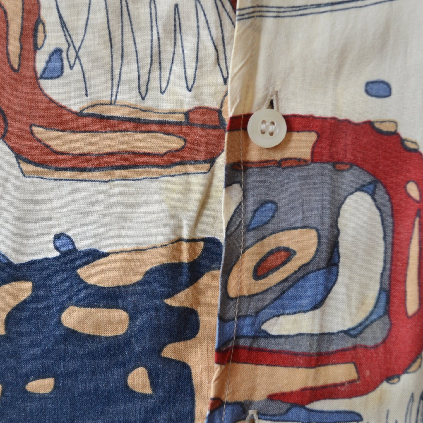 Abstract shirt XXL