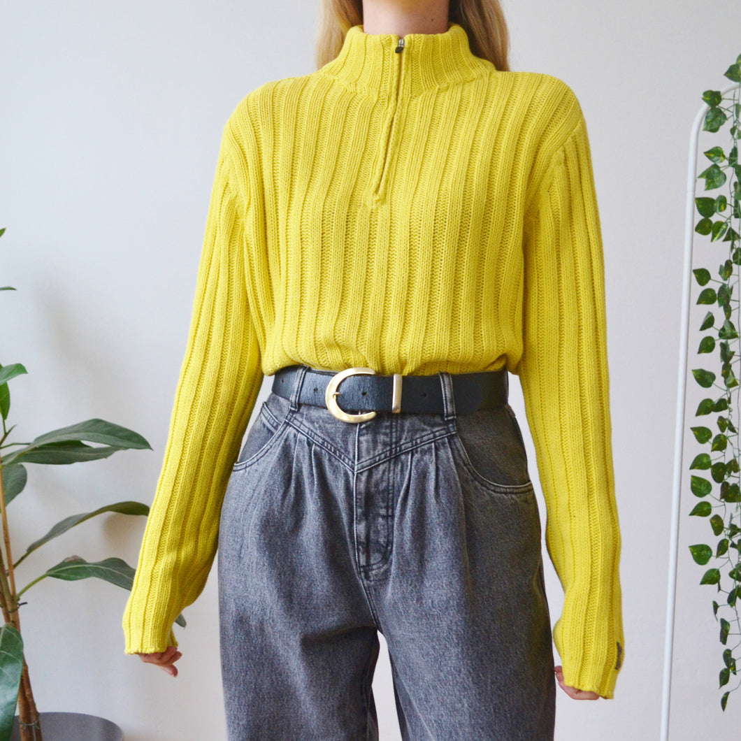 Yellow jumper M