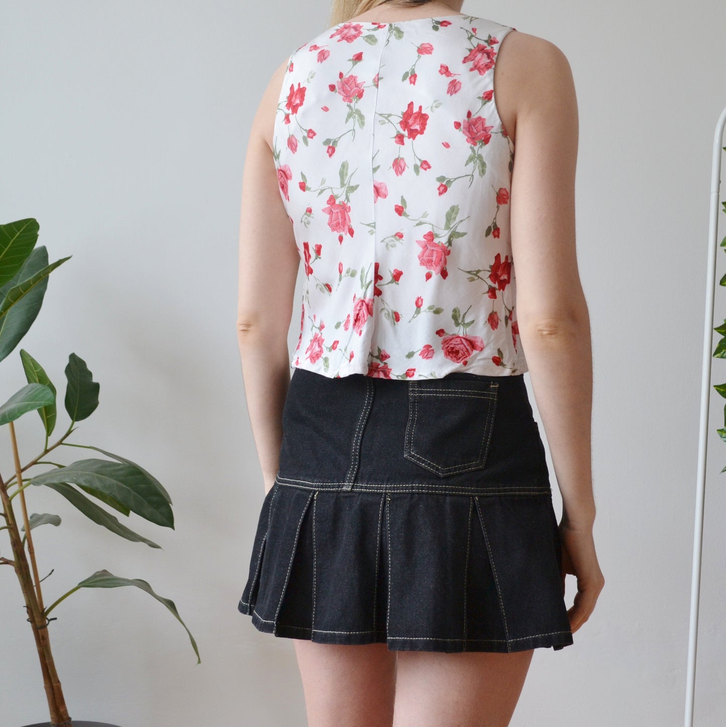 Vintage Rose Vest S