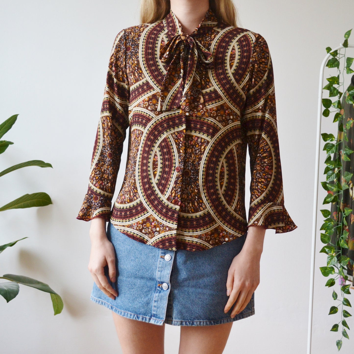 Bow blouse M