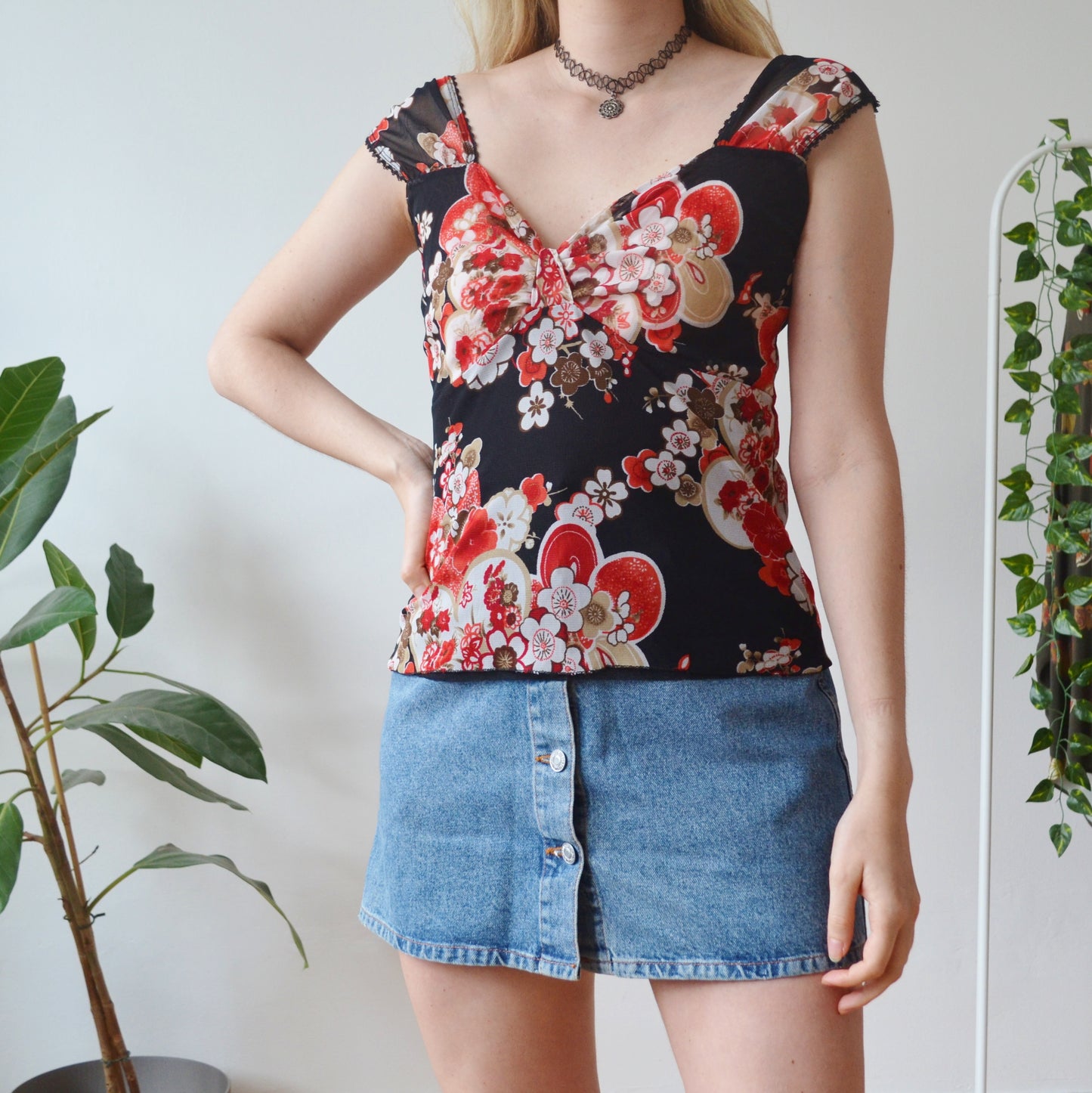 Vintage Floral Mesh Top M