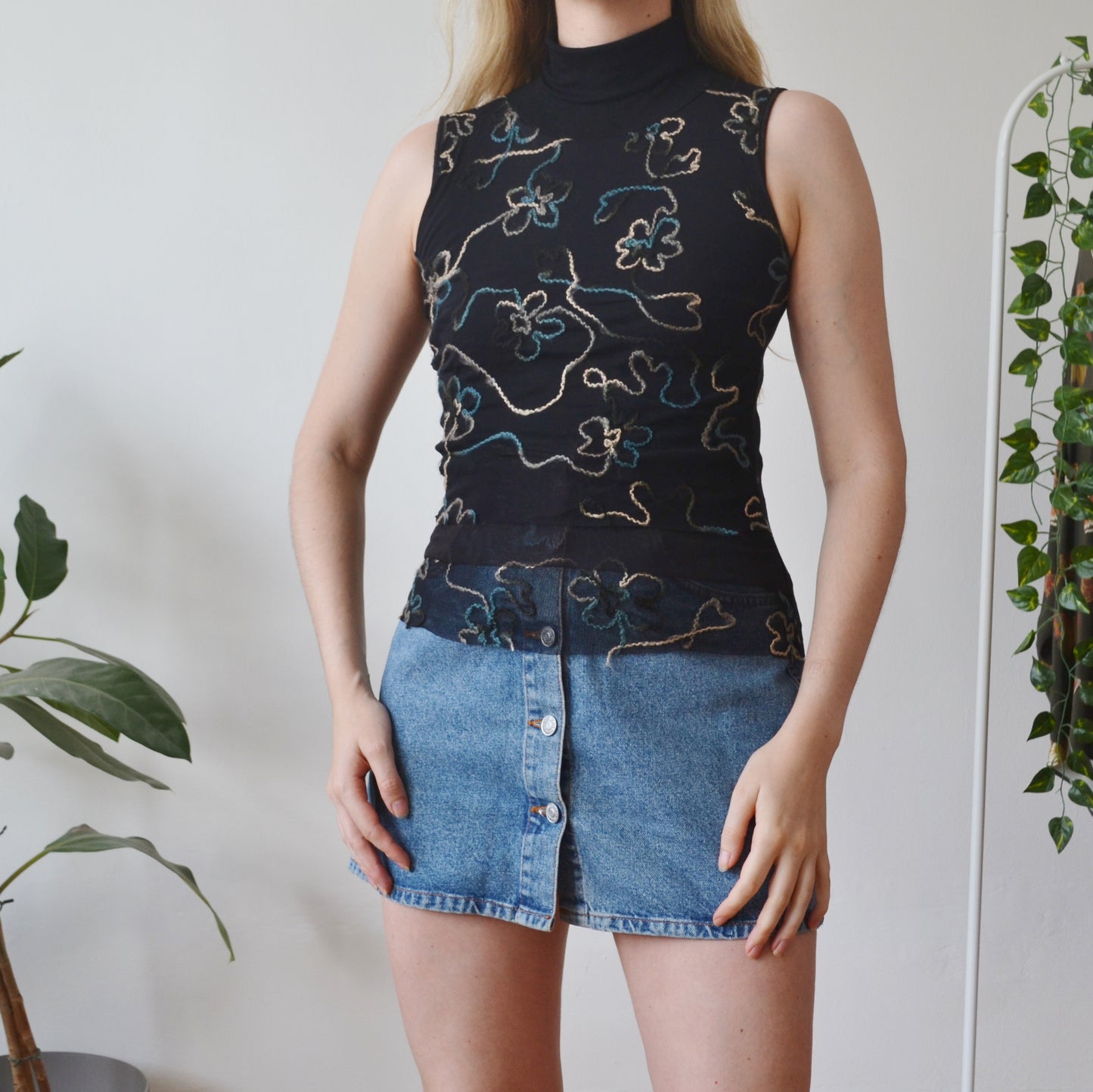 Vintage Embroidered Top S