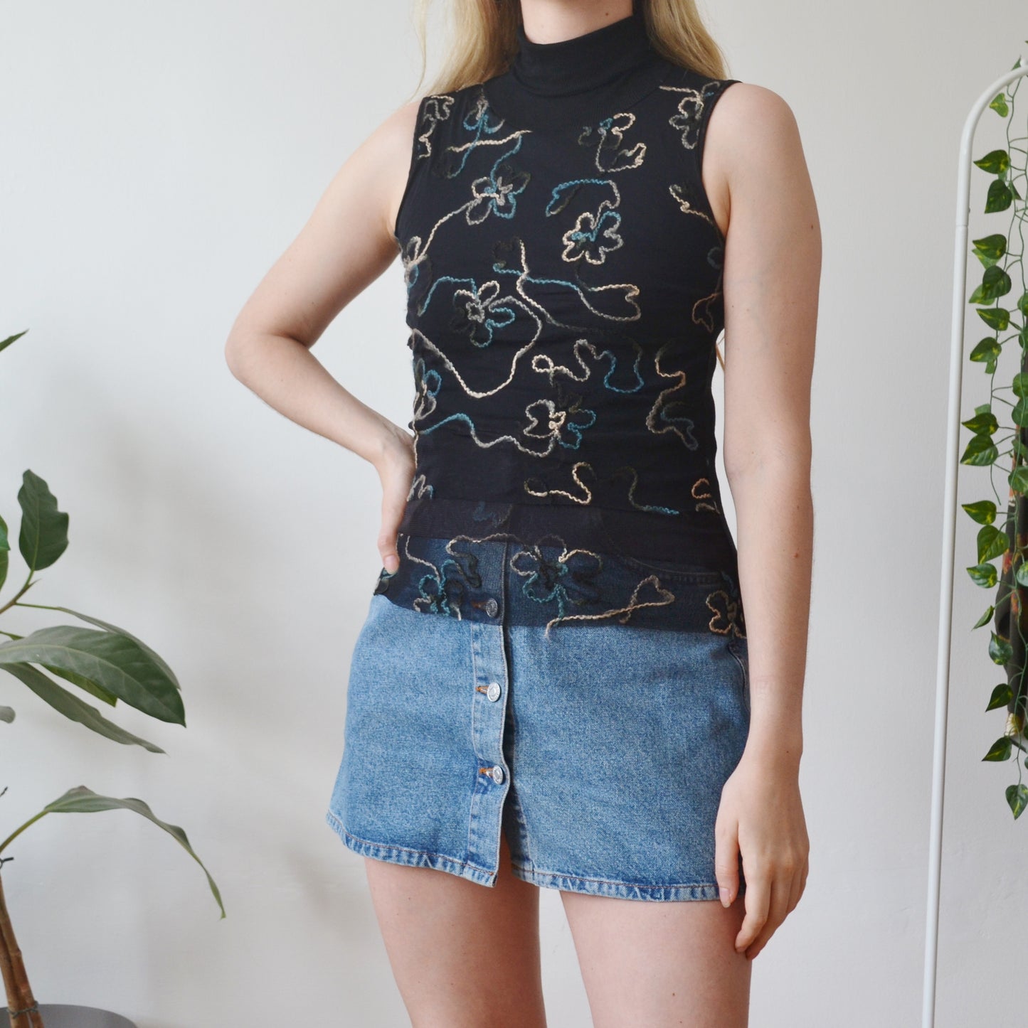 Vintage Embroidered Top S
