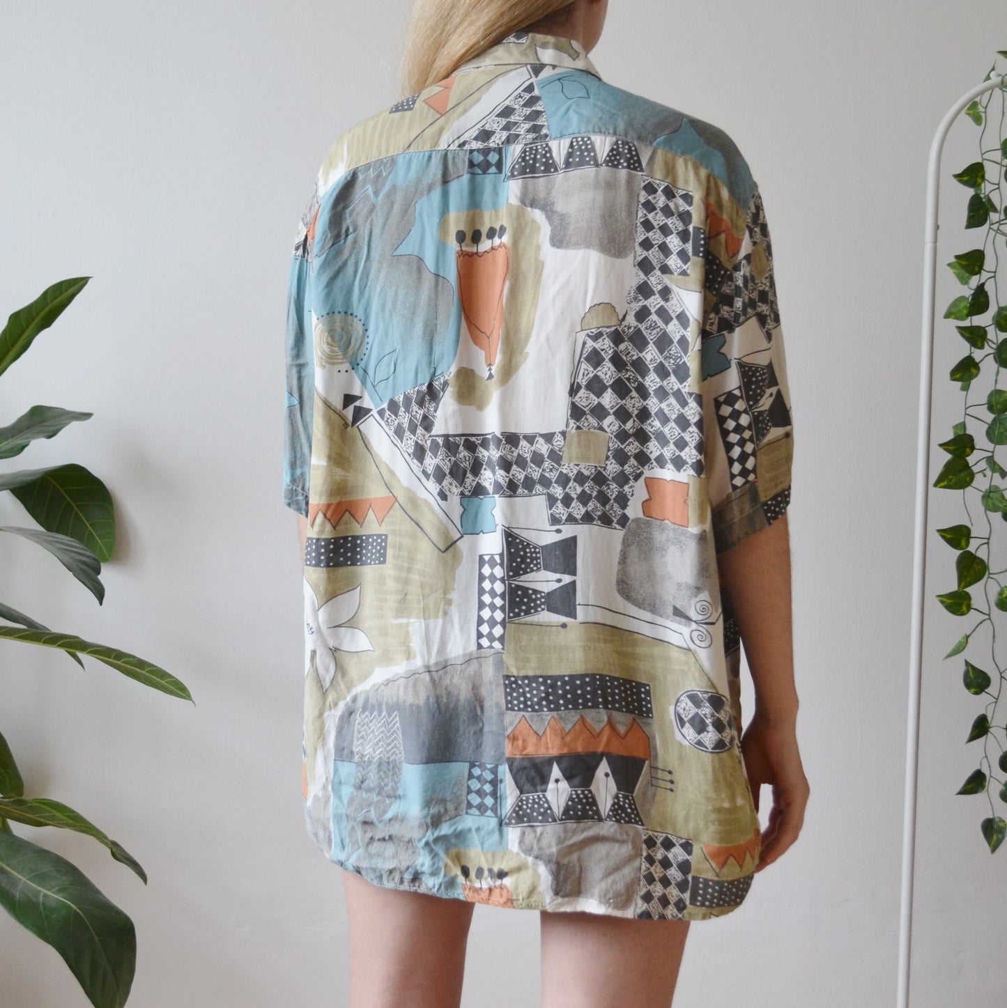 Retro shirt L