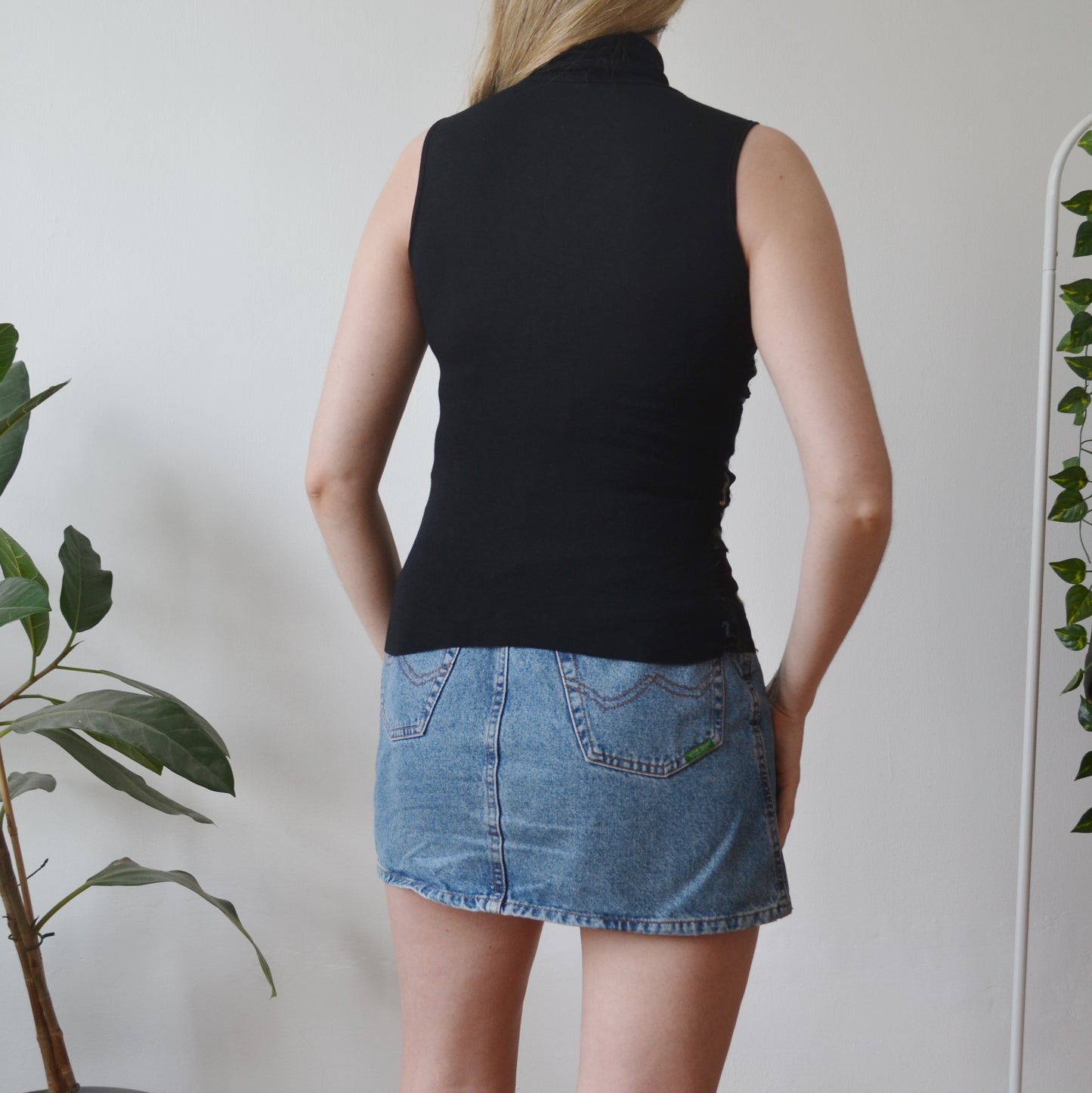 Vintage Embroidered Top S