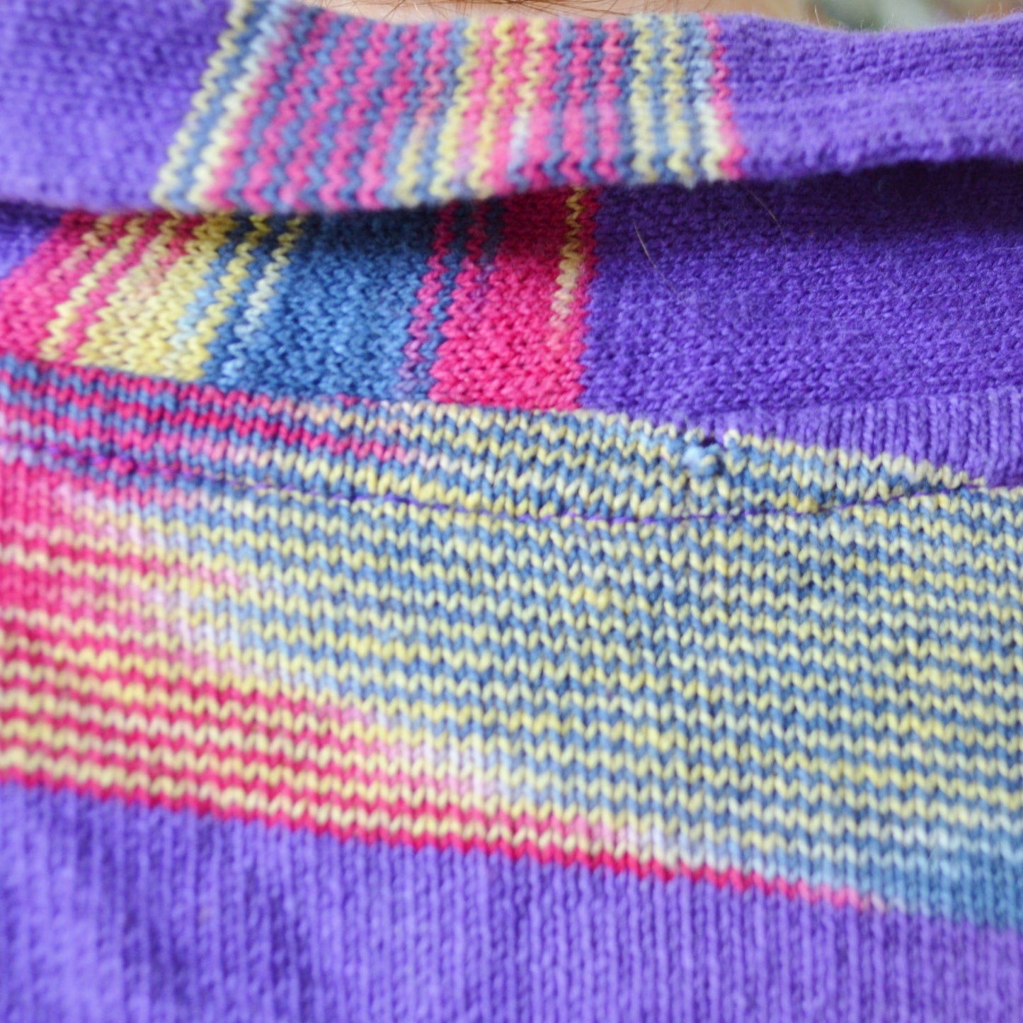 Stripe zip up top S
