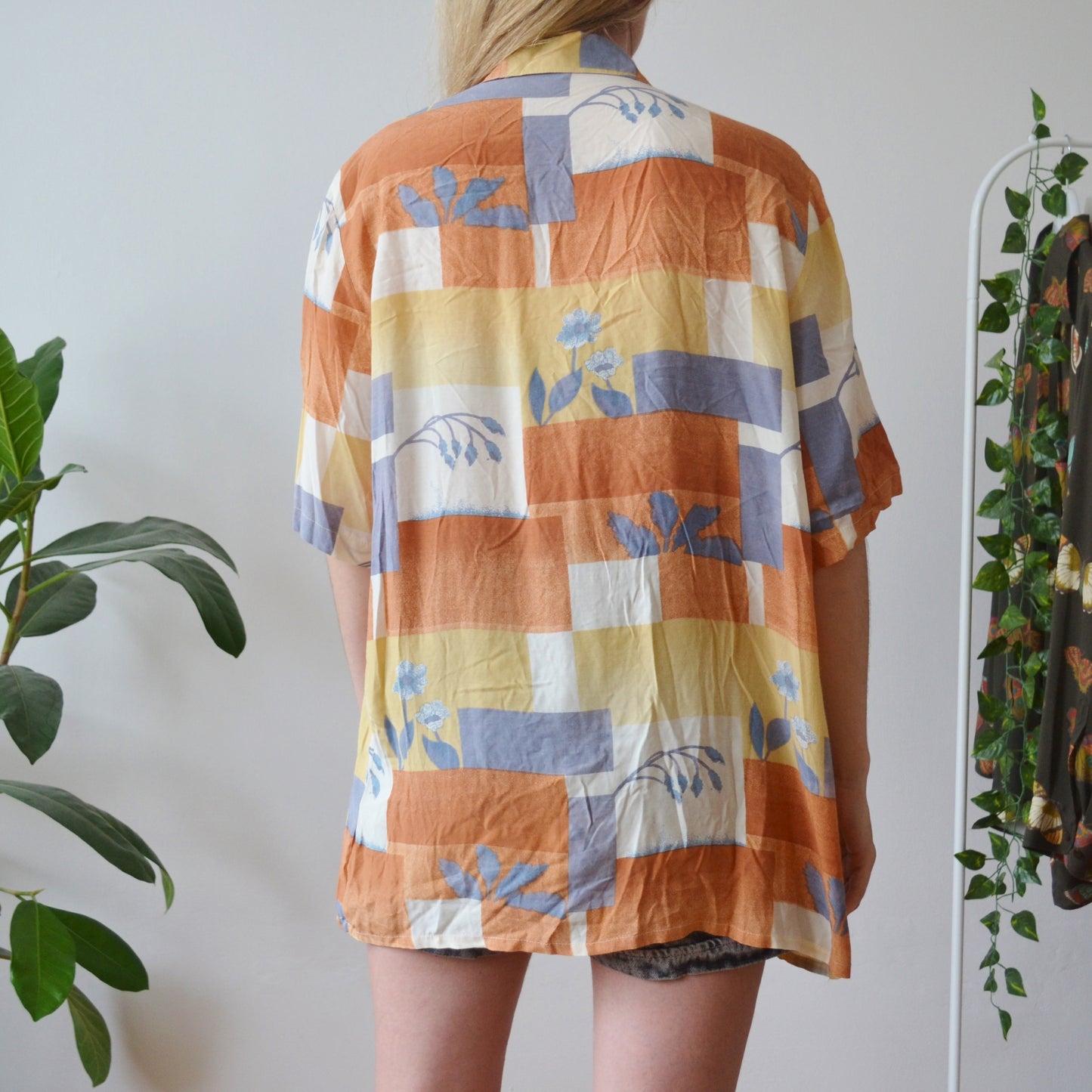 Floral shirt XL