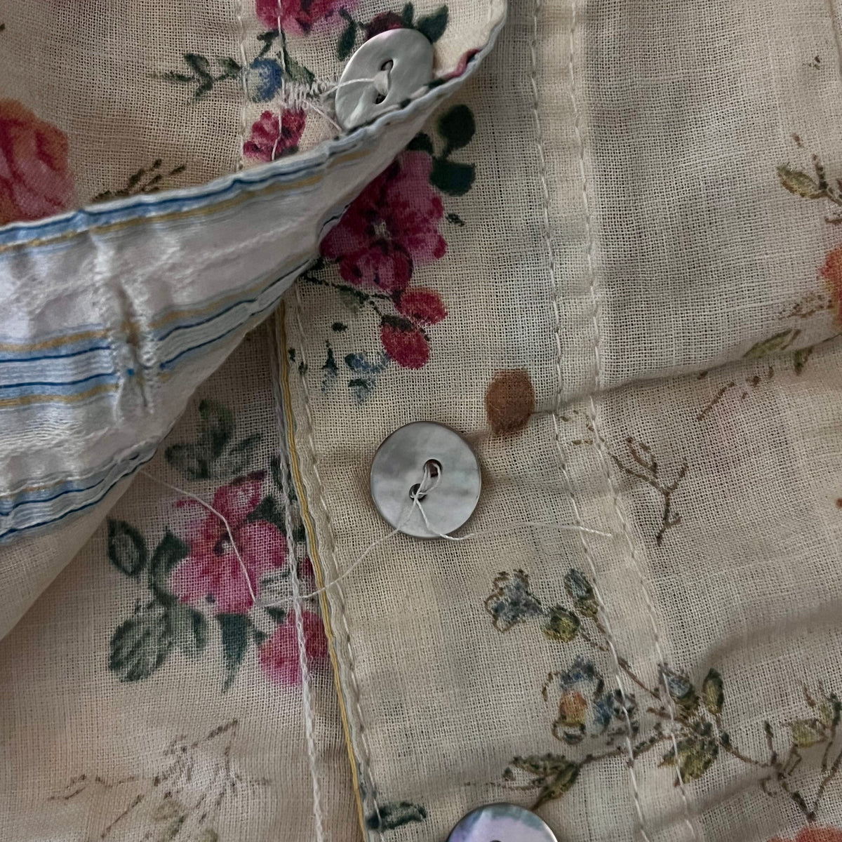Vintage Floral Top M